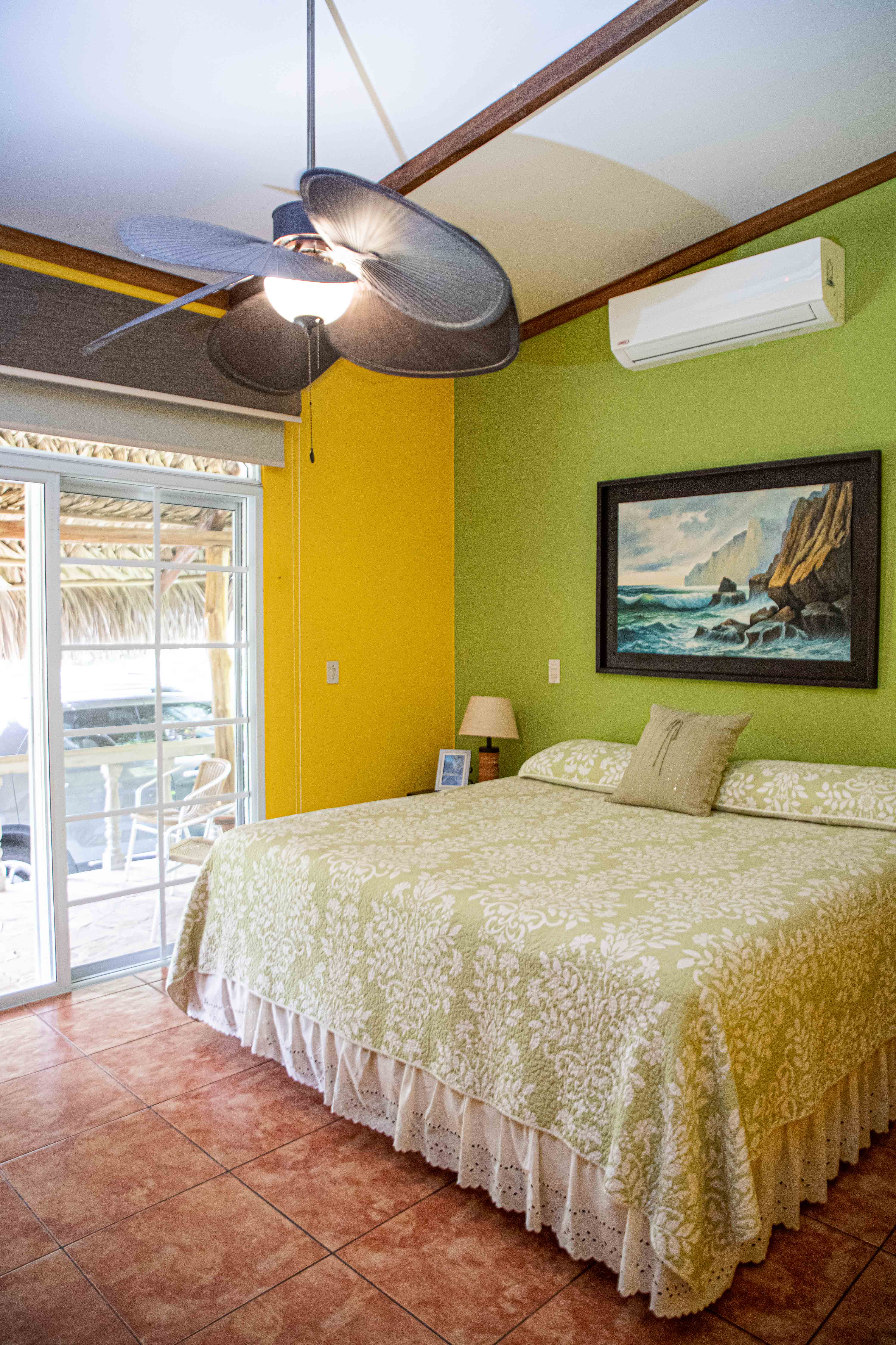 Guest bedroom 1